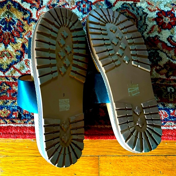 Madewell leather two-strap slides - Picture 4 of 7